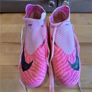 Nike Phantom GX Pink Pack Elite DF FG Soccer Cleats - Pink/Black
